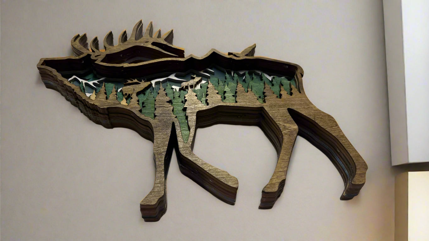 Hand-Painted 7-Layer Elk Wood Décor