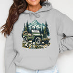 Vintage Jeep Mountain Graphic Hoodie, Retro Off-Road Adventure Pullover, Nature Scenery Print Sweatshirt, Unisex Outdoor Apparel