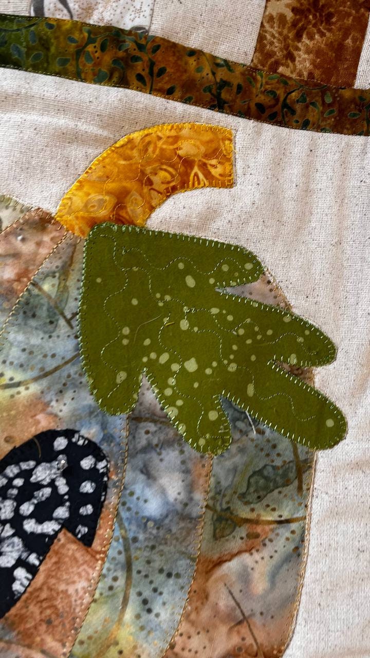 Autumn leaf quilt block