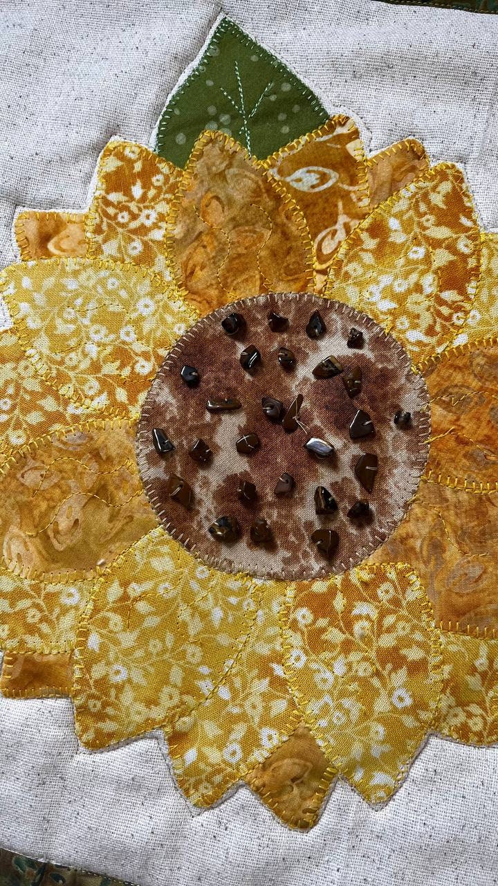 Sunflower appliqué quilt block