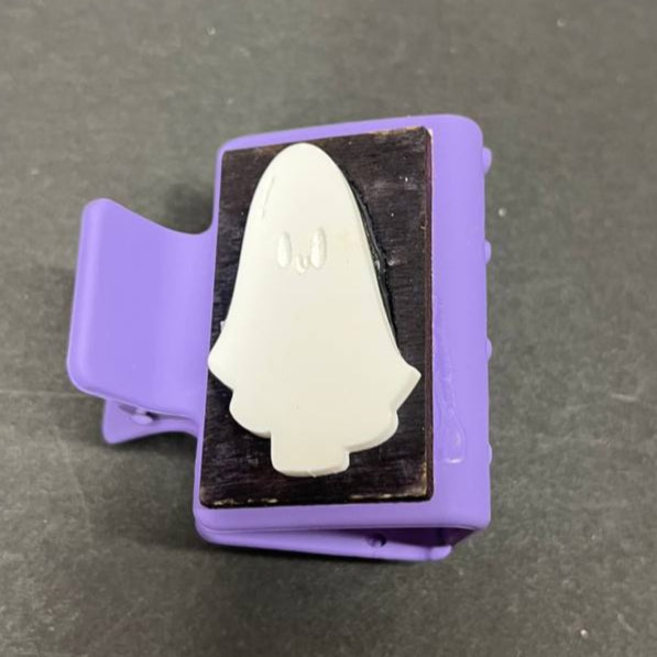 Small Ghost Hair Claw Clip – Hand-Painted Wooden Halloween Hair Accessory