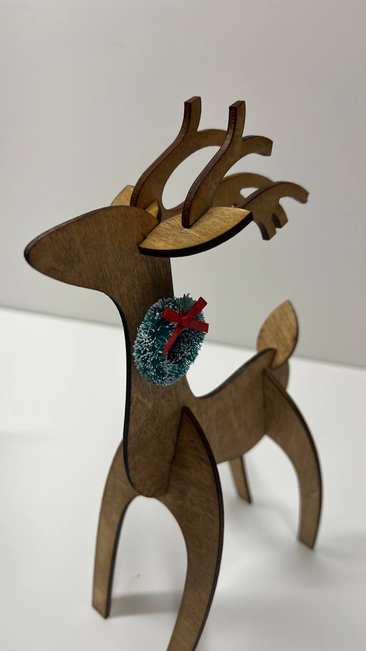 Wood Reindeer Decor – Standing & Grazing Reindeer with Wreath – Rustic Christmas Decoration