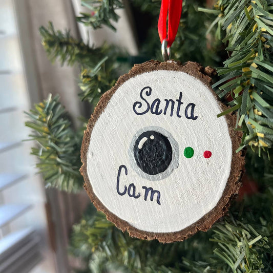 Santa Cam Ornament – Funny Christmas Wood Slice Camera | 3.25" Hand-Painted Rustic Tree Decoration for Kids | Elf Watch Holiday Decor