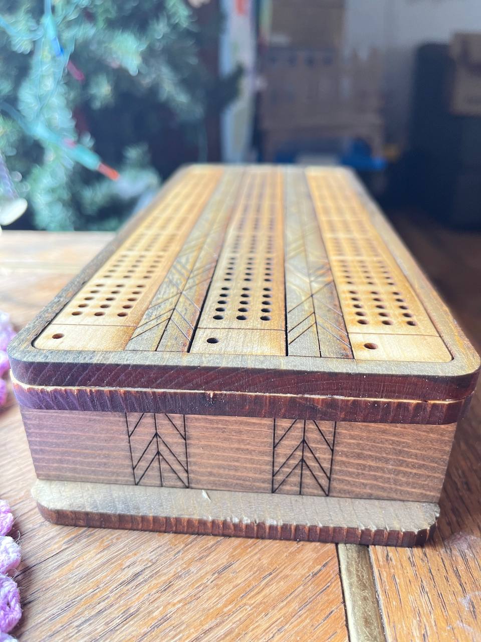 Handcrafted Wooden Cribbage Board with Storage – Pegs & Cards Included – Rustic Nesting-Lid Design (10.5"x4.5")