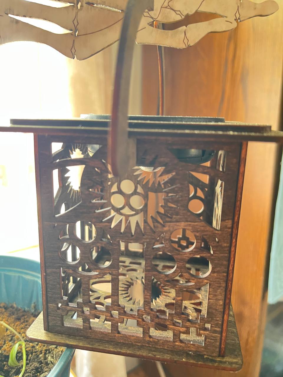 Halloween Skeleton Hand Solar Light – Rustic Wooden Lantern Yard or Patio Decoration – Spooky Outdoor Halloween Decor (14"x6.5")